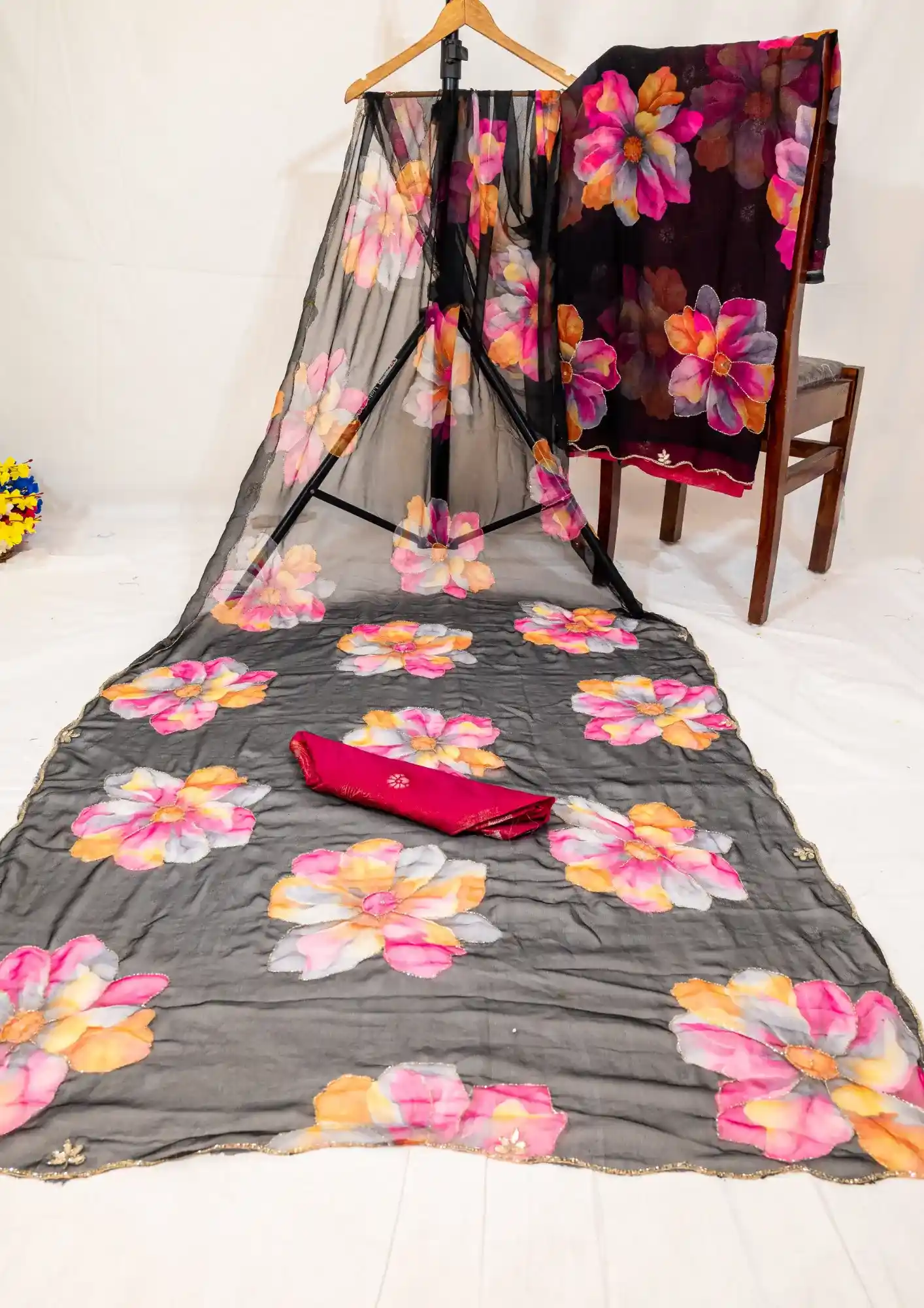 Black Georgette Handwork Saree3