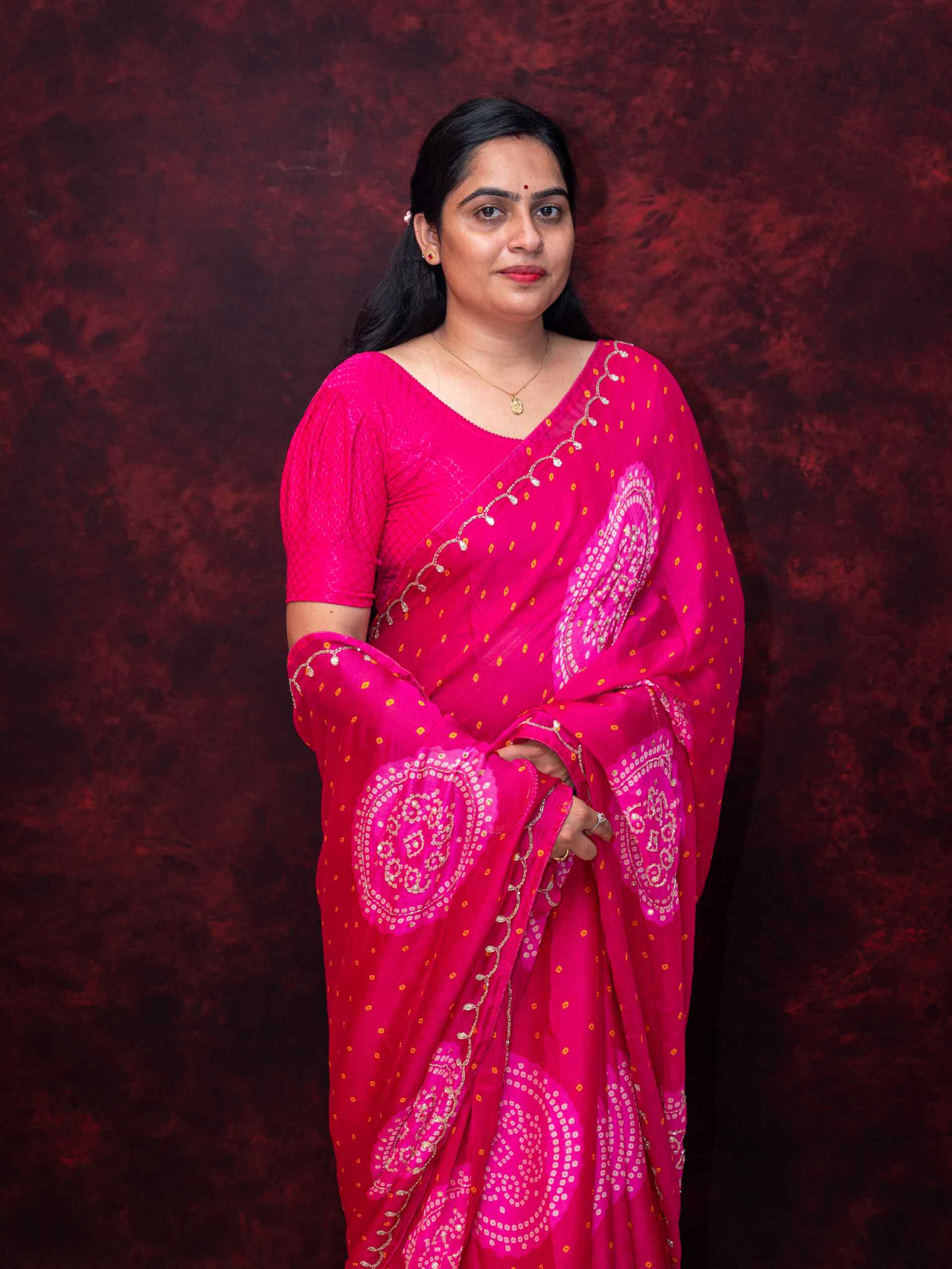 Red Bandhej Handwork Chinnon Saree | Traditional Bandhani Festive Wea - Image 4