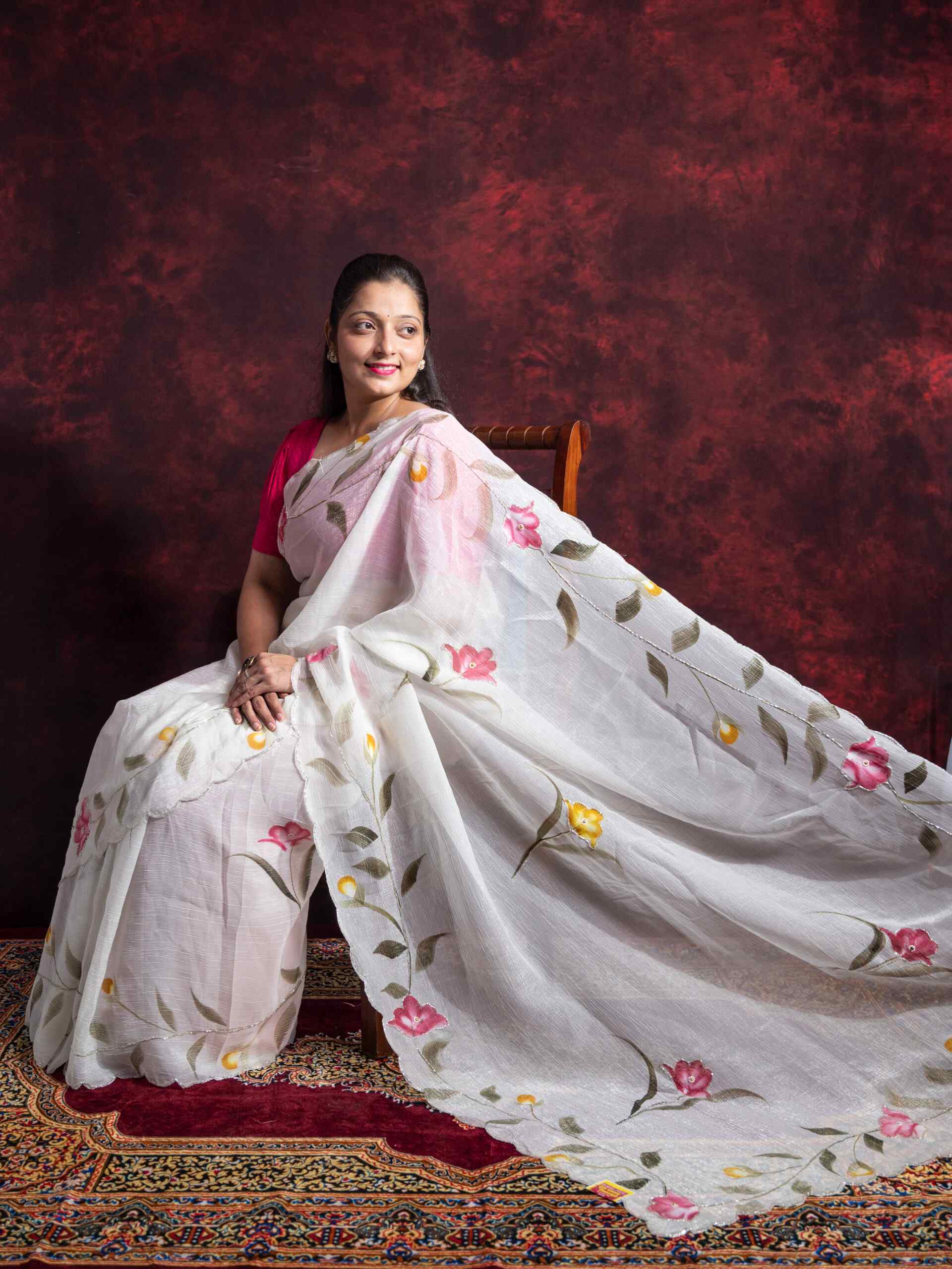 Off-White Carnchi Fabric Saree with Brush Paint Floral Design & Cut Dana Work - Image 5