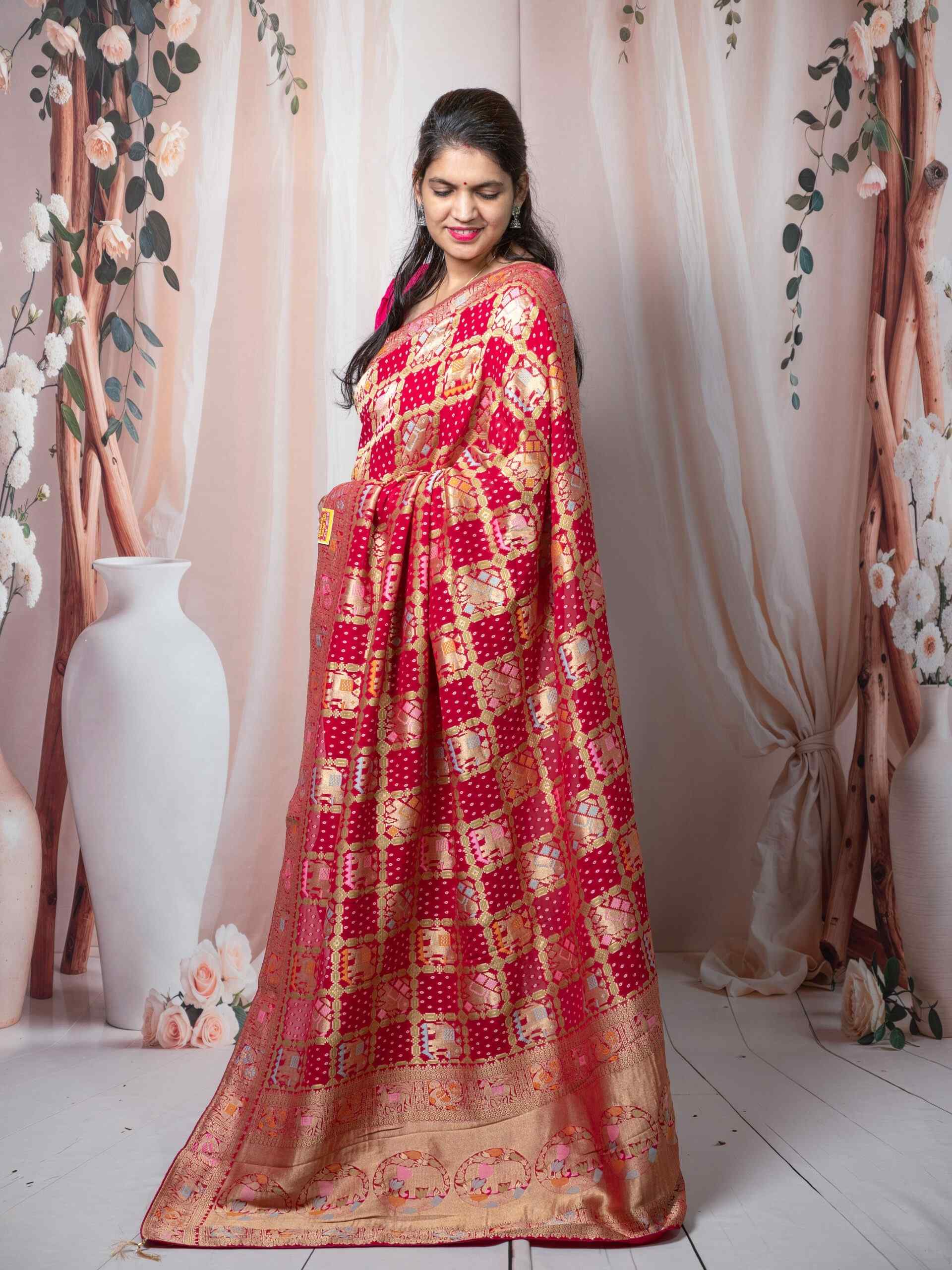 Royal Rani Pink Pure Viscose Saree with Zari Work & Banarasi Pattern - Image 3