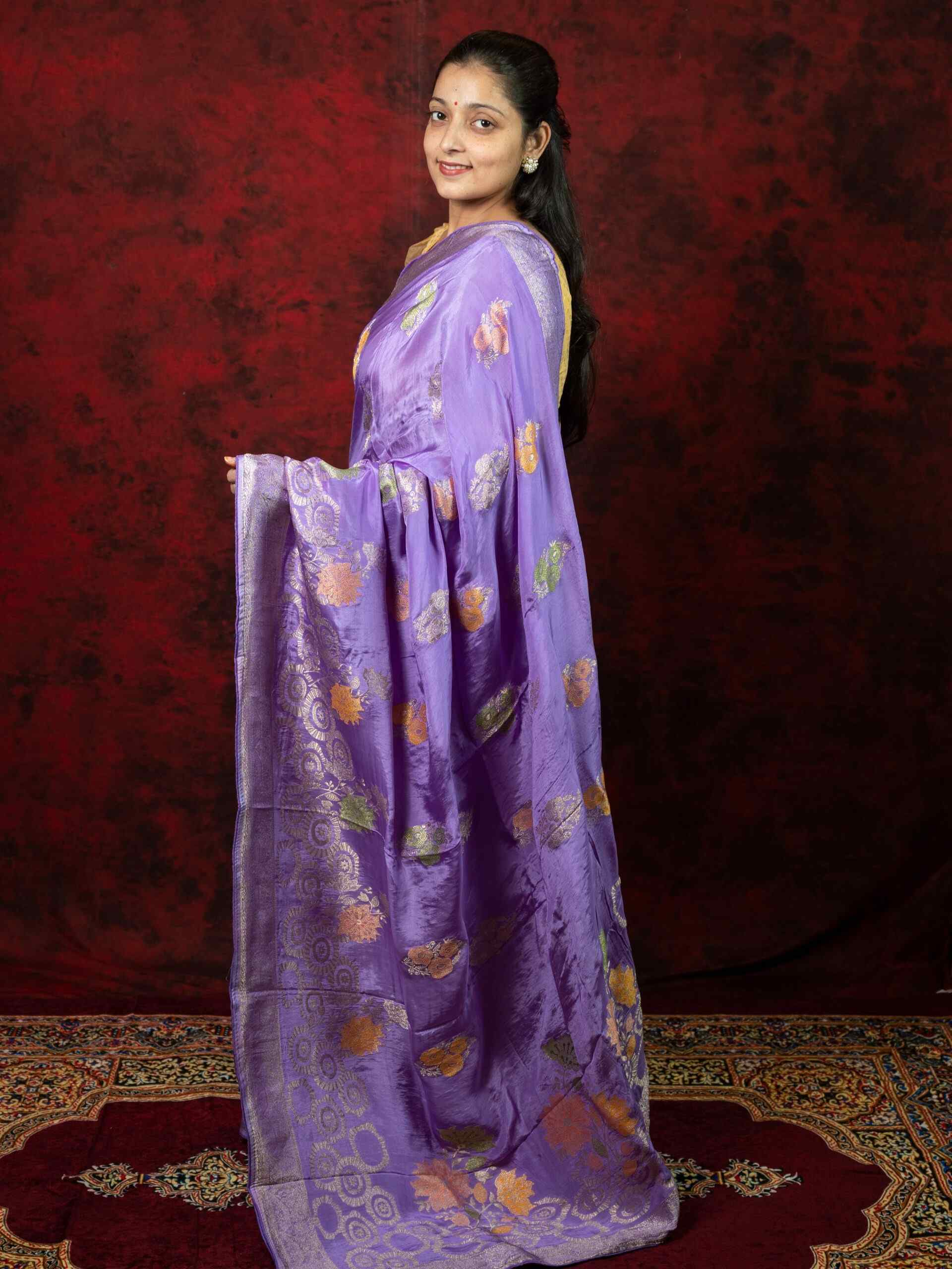 Royal Lavender Pure Dola Silk Saree with Banarasi pettern - Image 4
