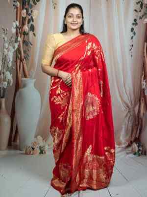 Red Dola Silk Banarasi Zari Weaving Saree